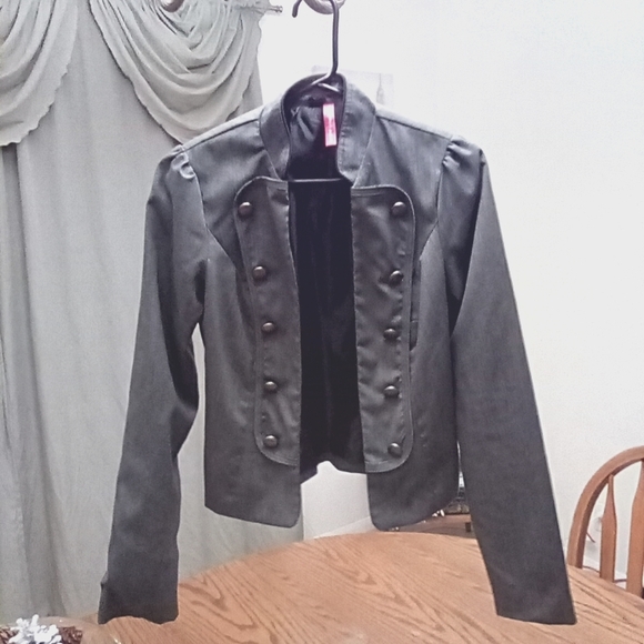 🍭Heart and soul gray military cropped Jacket Size medium - Picture 2 of 6